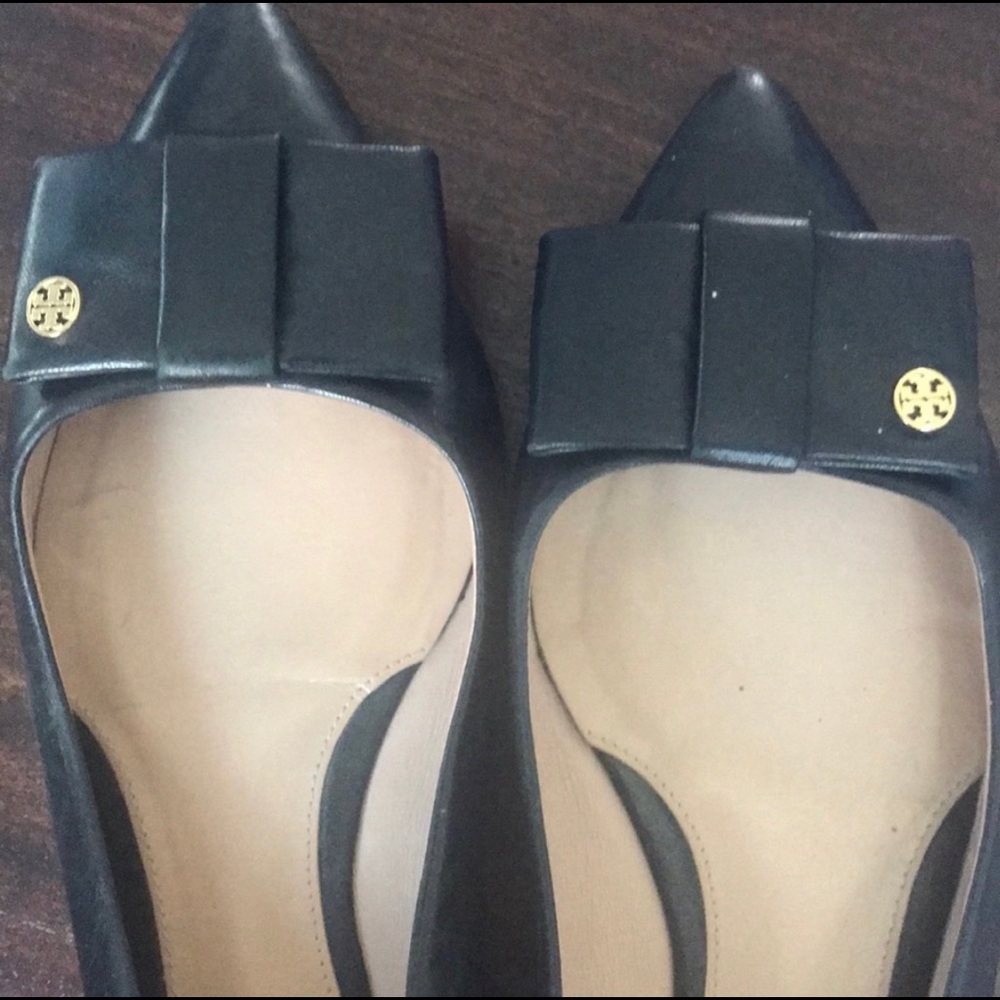 Tory Burch Flat with bow